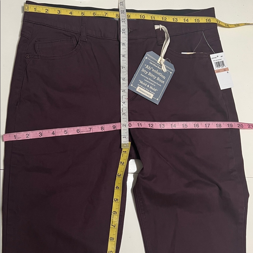 Democracy Ryland Itty Bitty Boot Cut Deep Purple Jeans Size 12 - Picture 5 of 10